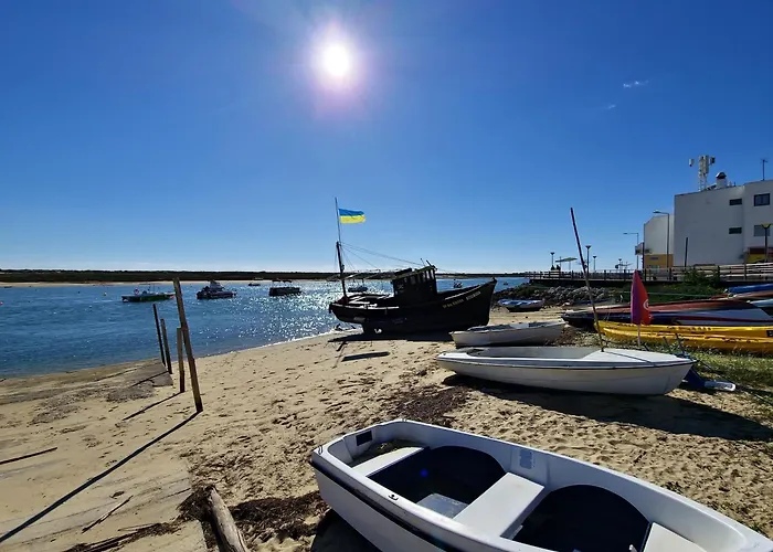 Casa Viana T2 By Yha Daire