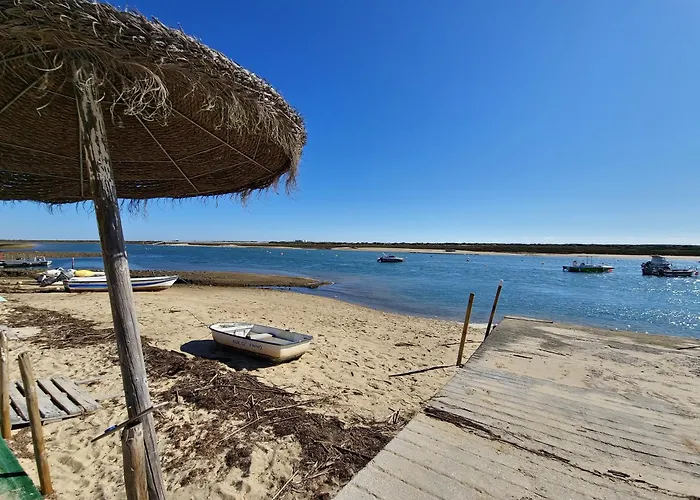 Casa Viana T2 By Yha * Conceição