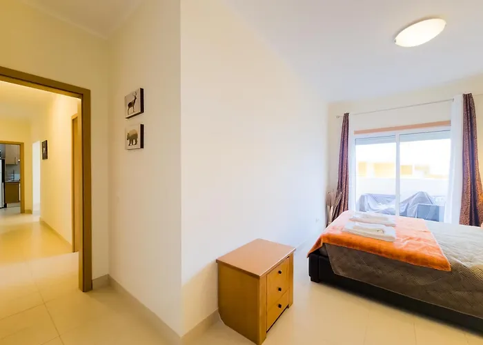 Casa Viana T2 By Yha *