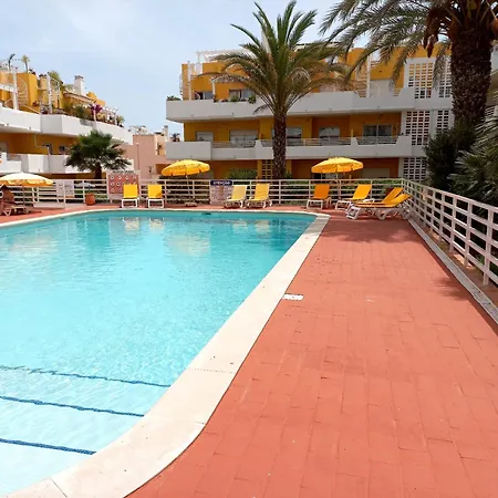 Apartment Casa Viana T2 By Yha Conceicao (Faro)