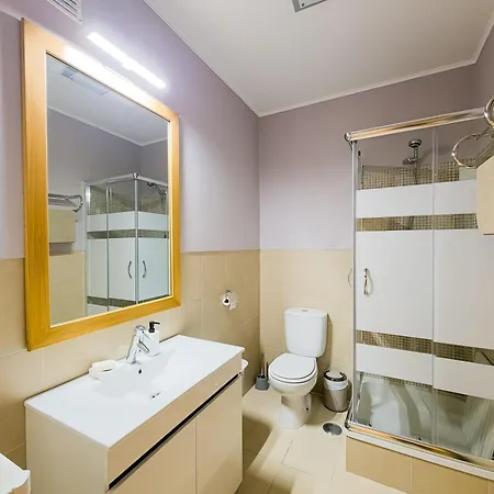 Casa Viana T2 By Yha